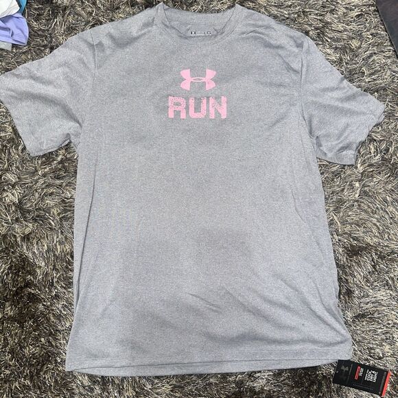 NWT Under Armour Shirt Womens Loose Fit Gray Pink RUN Breast Cancer Sz Large NEW - Picture 1 of 7